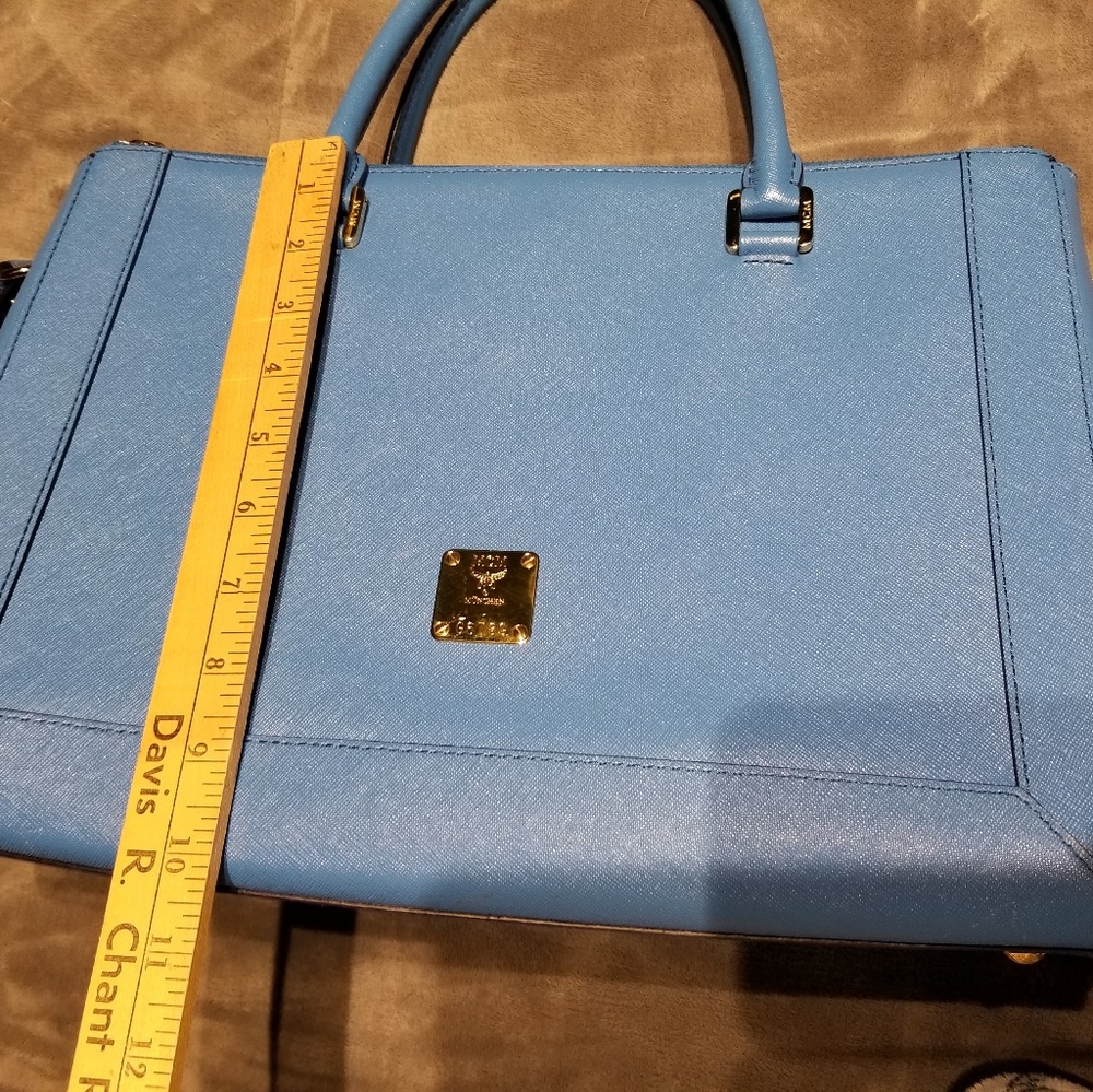MCM - Picture 4 of 7